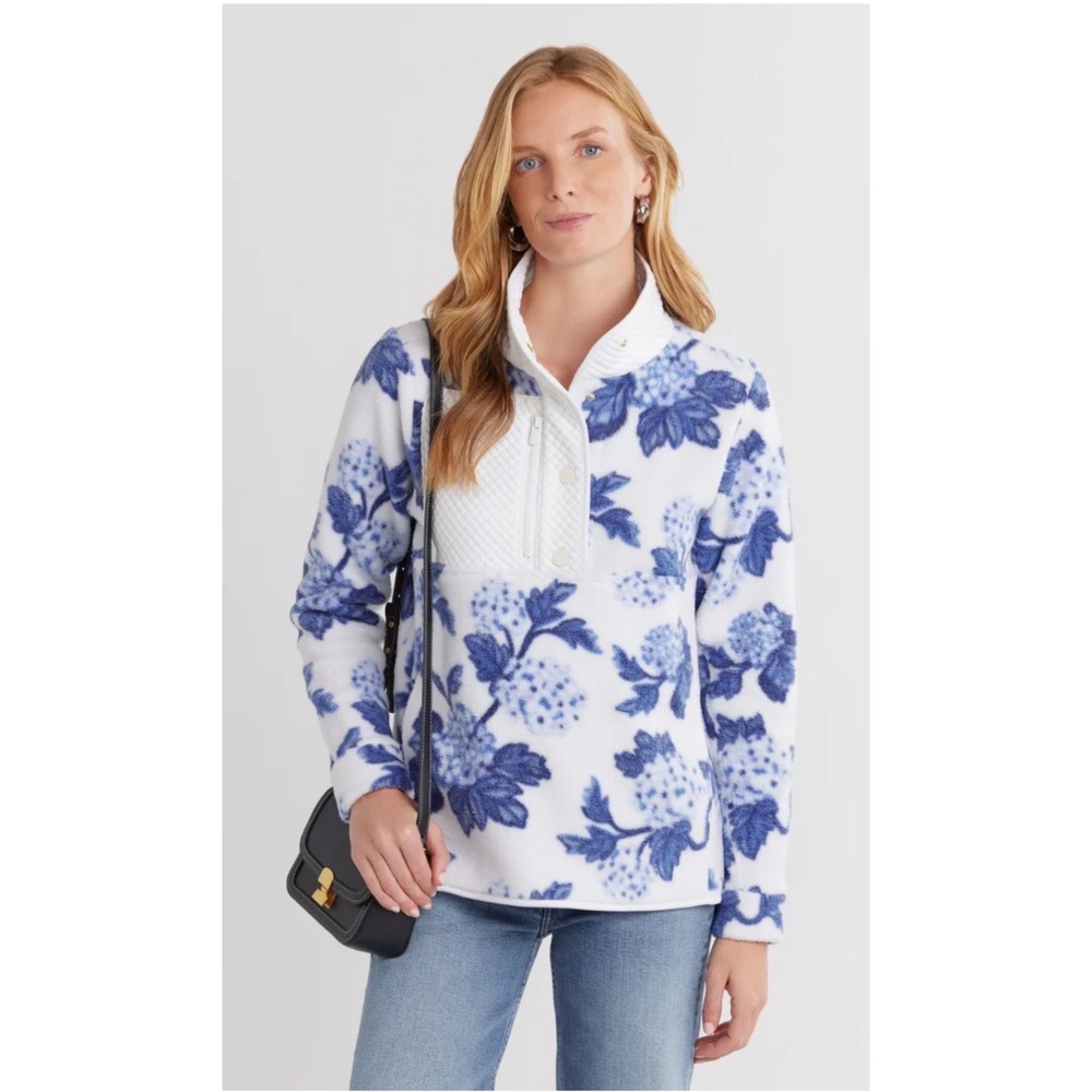 Dudley Stephens Cherry Lawn Sherpa Fleece Pullover Blue Hydrangea Floral XL NWT